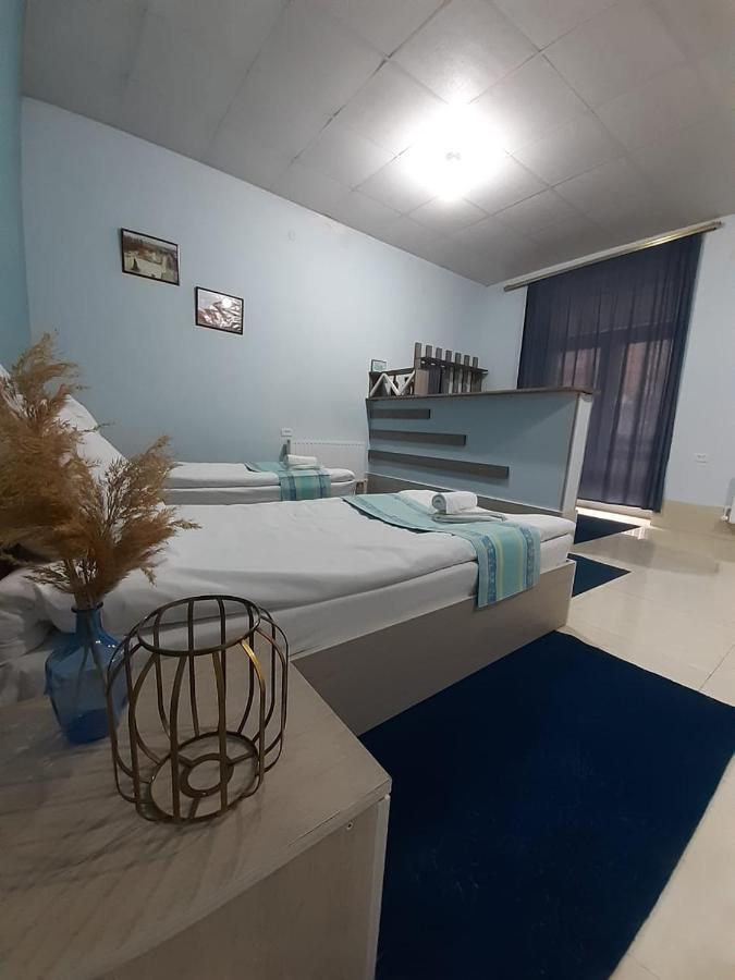 Lind Guest House B&B Gjoumri Kültér fotó